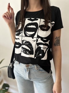 Remera Lips - tienda online