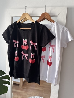 Remera Moños Cherry - comprar online