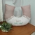 Almofada Amamentação Personalizada Jardim Encantado Branco com Rose na internet