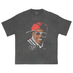 CAMISETA CHRIS BROWN KISS KISS | REGULAR na internet