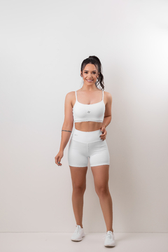 CONJUNTO TOP E SHORT TODO FORRADO BRANCO