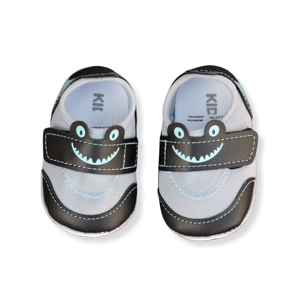 Zapatilla Ergonomica Bebe Shark Comodidad y Estilo