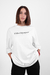 Camiseta Oversized White 'Resilience Statement' Woman en internet