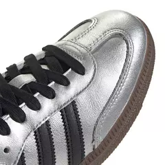 Imagen de Samba OG 'Silver Metallic Black Gum' (plazo aproximado de 25 días hábiles desde se confecciona la compra)