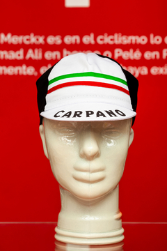 Cap vintage "Carpano" en internet