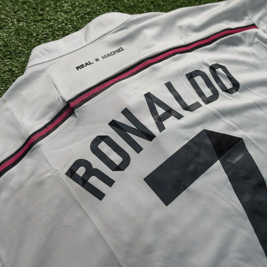 Compra Camiseta 2022/23 Real Madrid Home - Cristiano Ronaldo