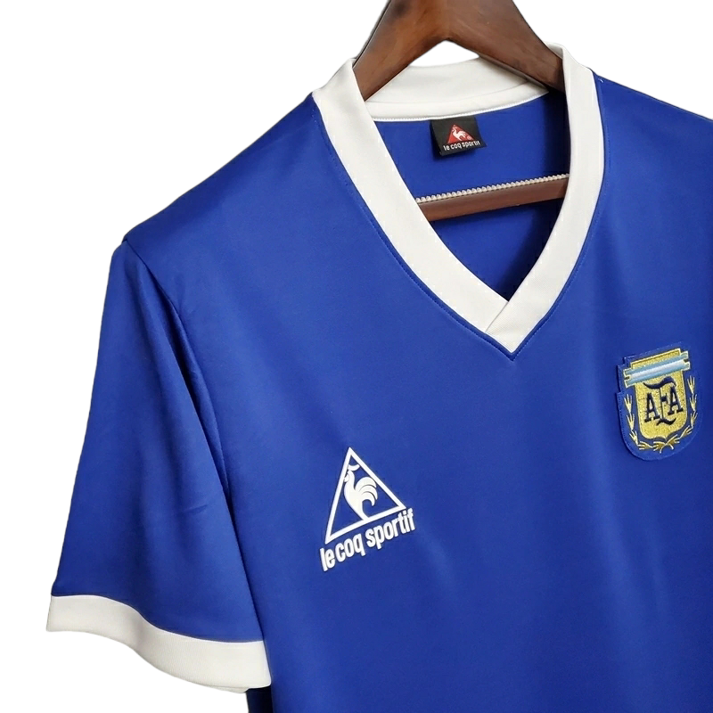 Camisetas Retro de Futbol Nostalgia Estilo y Pasion por el Deporte