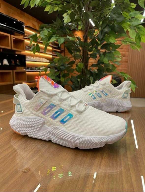 Tenis adidas holograficos hotsell