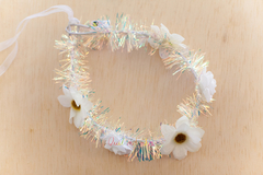 Tiara: coroa de flores brancas com led - Carnaval - comprar online