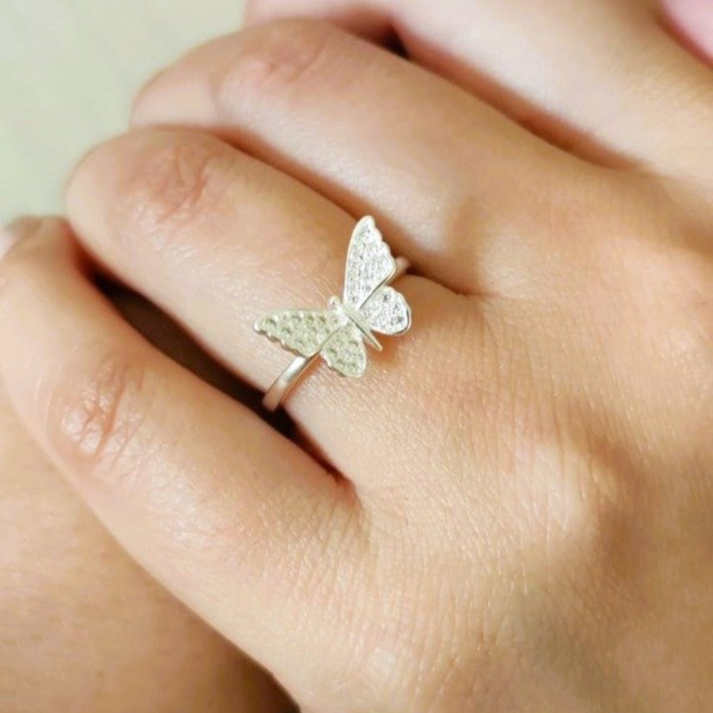 Anillo mariposa online plata de ley
