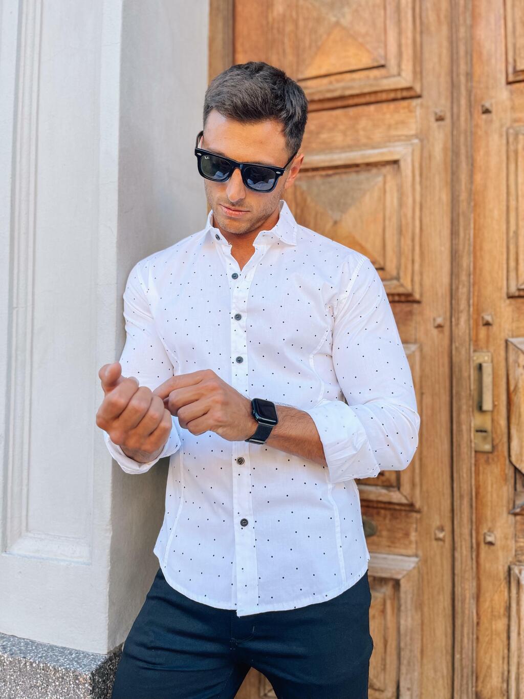 Camisa blanca con negro hotsell
