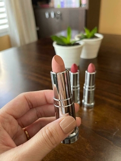 Velvet Lipstick Labiales en Barra Idraet Pro MakeUp - comprar online