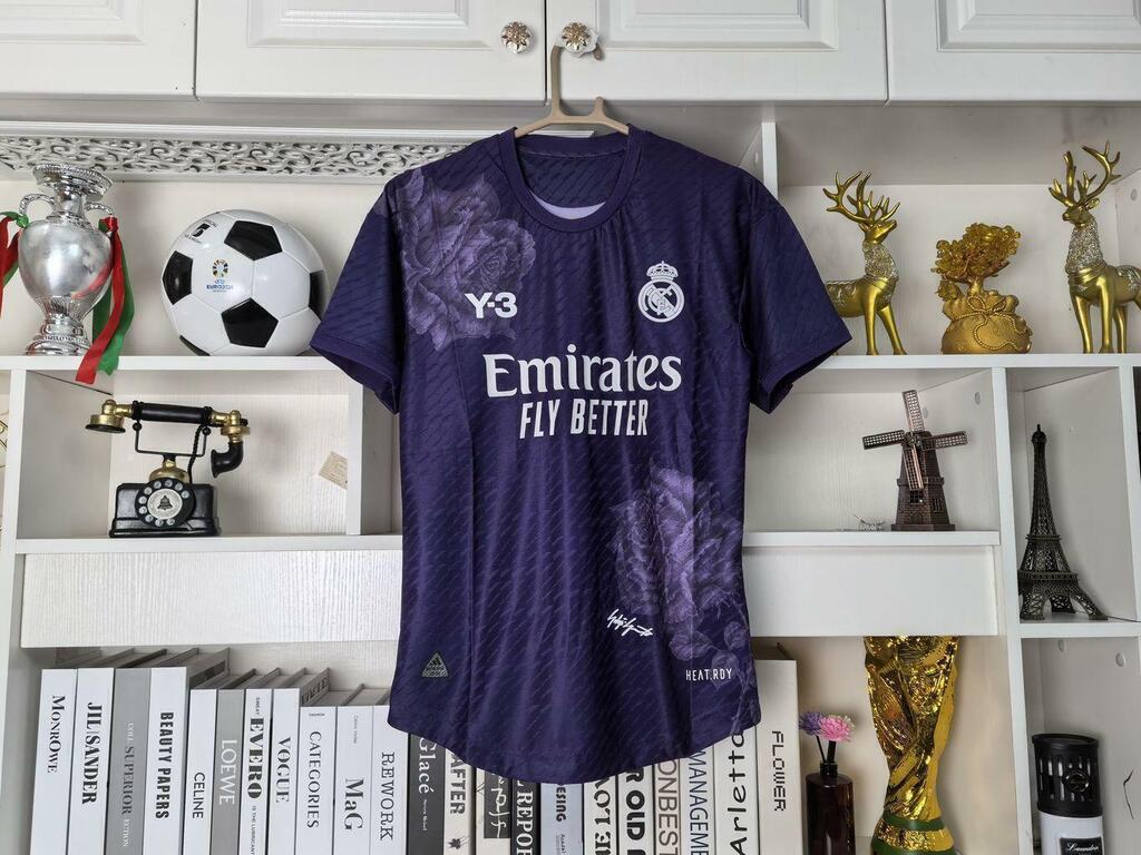 Camiseta Real Madrid Edicion Especial 23 24 Jugador Morada