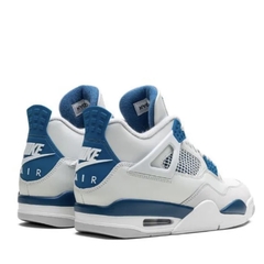 Air Jordan 4 Retro Military Blue en internet