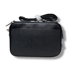 Bolso Crossbody Karl Lagerfeld Negro (Peluche Blanco Rojo) en internet