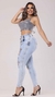 Calça Jeans Destroyed Hiper Modeladora na internet