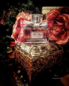 PERFUME DIOR MISS DIOR FEMININO EAU DE PARFUM - ✨Glamour perfumes 