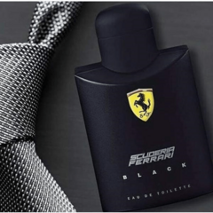 FERRARI BLACK MASCULINO EAU DE TOILETTE - ✨Glamour perfumes 