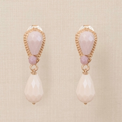 18k gold-plated earring, embroidered with crystals in shades of lilac.