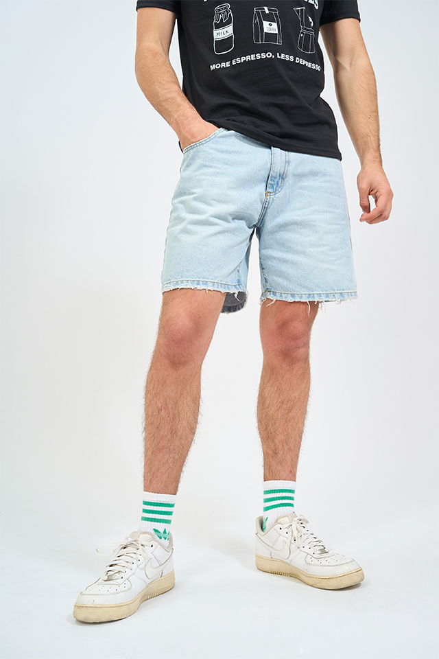 Bermuda Jean Mom Sunwaves. Somos Cara Cruz Jeans Construimos moda