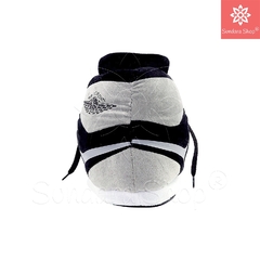 Pantuflas Sneakers Tenis Jordan Retro Grises Fan Art - SundaraShopMx