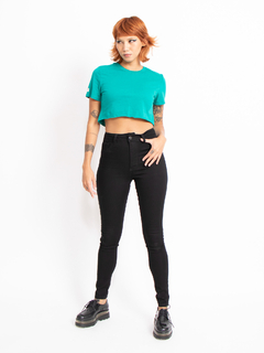 T-SHIRT CROPPED JUSTA VERDE TS08034 - Lady Rock | Stay Rockin' 