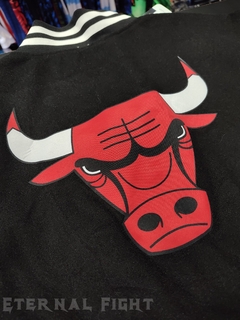 Imagen de CHAQUETA REVERSIBLE NBA CHICAGO BULLS