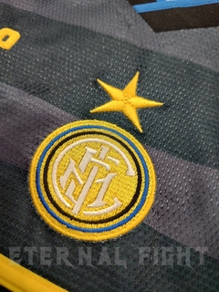 CAMISETA FUTBOL RETRO OFICIAL INTER 1998 - tienda online