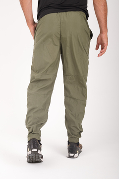 Pantalon Dry Fresh (verde militar) - Puerto Seguro