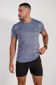 Remera Camuflada (gris)