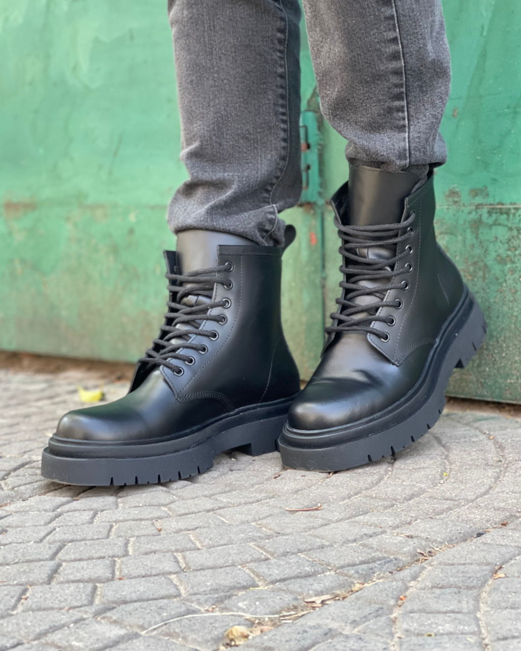 Borcegos negros sales