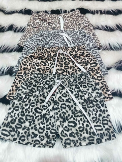 PACK 7 SHORTS ANIMAL PRINT CARGO CON CORDÓN DE LUREX TALLES DEL 4 AL 16 - comprar online