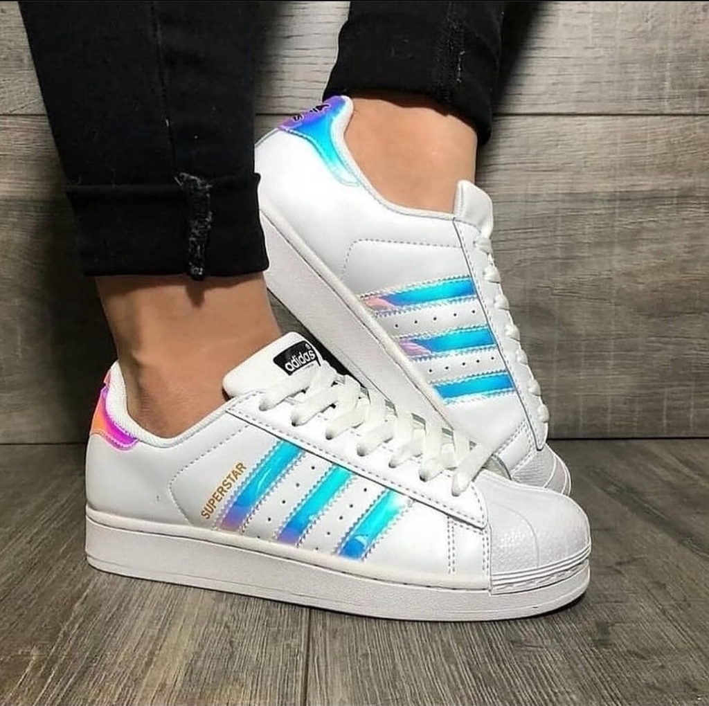 Tenis Adidas Superstar Branco Holografico