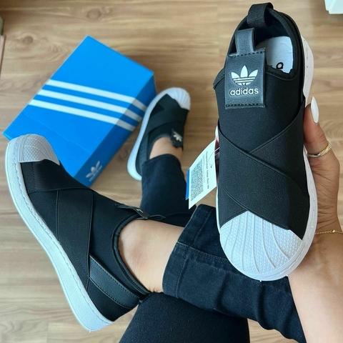 Tenis Slip Adidas Preto com Branco Espaco Femalle