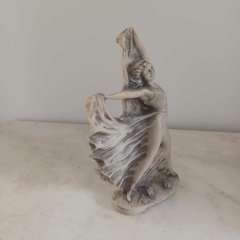Estatueta Italiana de Dama Dança do Véu em pó de mármore - loja online