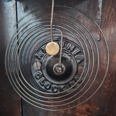 Centenário Relógio Americano de parede Ansônia à corda em caixa de madeira, - comprar online