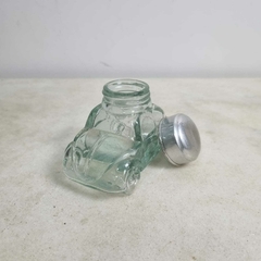 Baleiro em vidro em formato de fusca - Kombina Antiguidades – Tesouros Raros e Peças de Colecionador