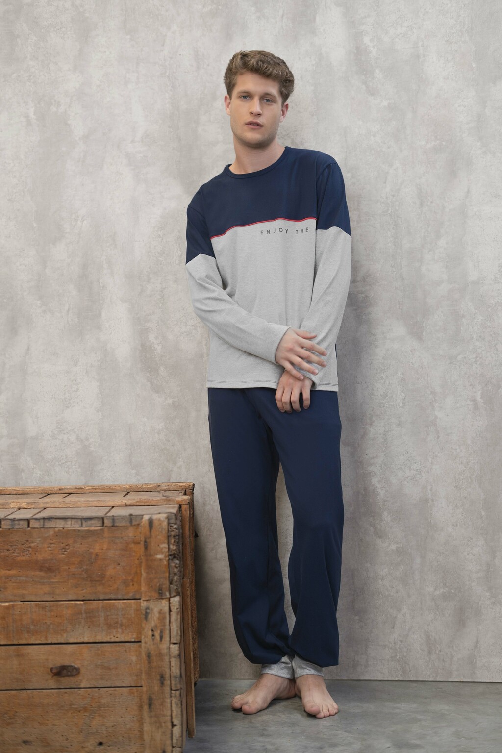 PIJAMA HOMBRE INVIERNO JERSEY CASACA COMBINADA Y PANTALON LISO LINEA ENJOY