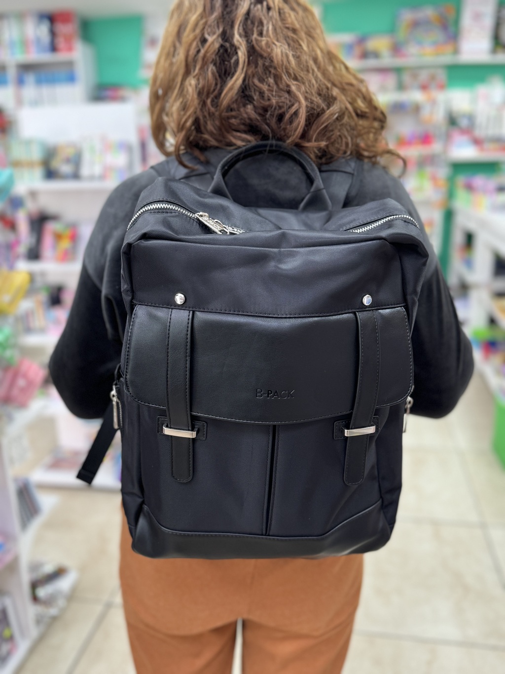 Mochila b pack NUEVA YORK Fw Libreria Einstein