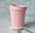 Vaso Plástico Rayado Termico con Tapa - 330cc - Rosa Pastel