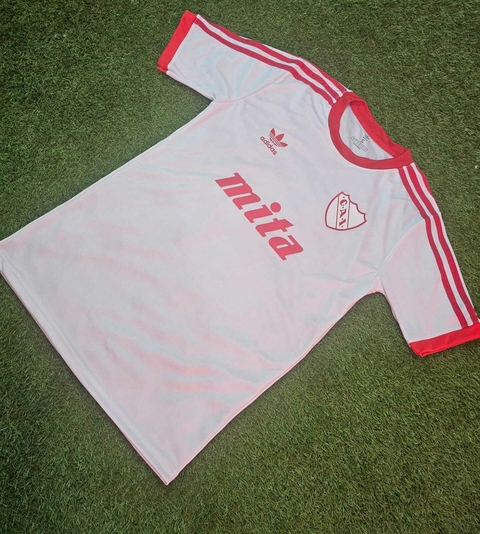 Remera blanca de independiente hotsell