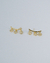 Brinco Ear Cuff Palito Liso com Corações de Microzirconias no Dourado na internet