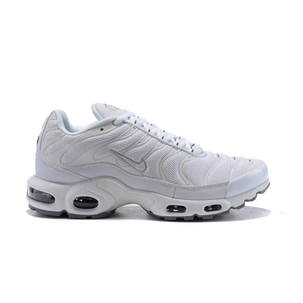 Air Max TN Plus Triple White Piemont Appareal