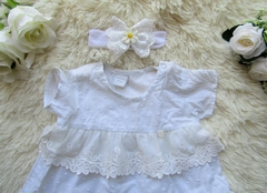 Vestido para beba blanco en plumeti - comprar online