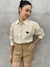 Camisa feminina, estampada, listrada, Prada, com manga longa, solta, soltinha, comprimento médio, em algodão, para trabalhar, com calça, com short, como terceira peça, para senhora, jovem, juvenil, aero look, com botões, para amamentar. Cor nude, bege. Ta