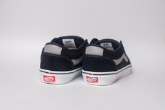 TÊNIS VANS CHUKKA LOW SIDESTRIPE BLACK GRAY WHITE - Le Skate Shop