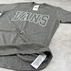 REMERA VANS BÁSICA GRIS TOPO - Elixir Indumentaria