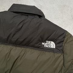 CAMPERA TNF NUPTSE VERDE MILITAR