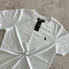 REMERA POLO CLÁSICA BLANCA - comprar online