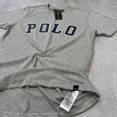 REMERA POLO GRIS - Elixir Indumentaria